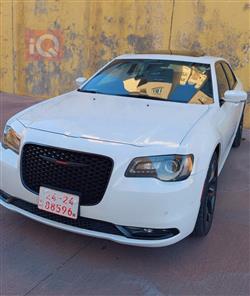 كرايسلر 300